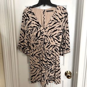Brand New Abercrombie & Fitch zebra print romper
